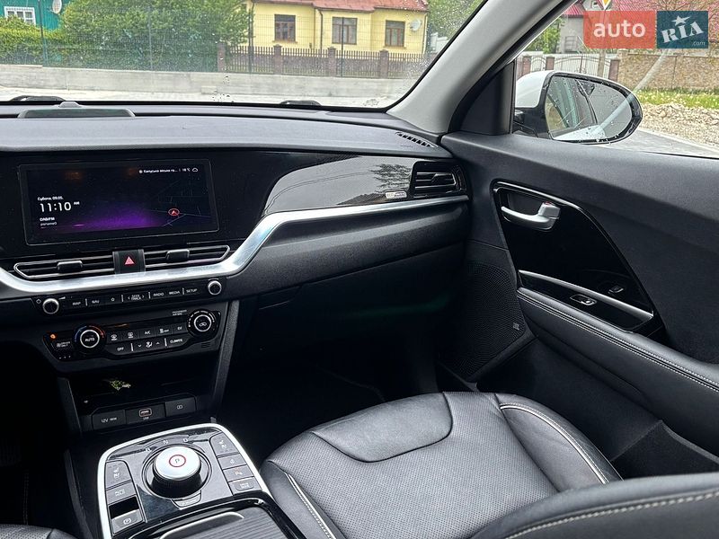 Внедорожник / Кроссовер Kia Niro 2020 в Калуше