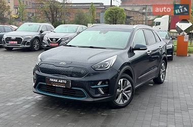 Внедорожник / Кроссовер Kia Niro 2019 в Львове