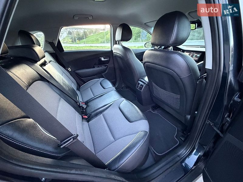 Внедорожник / Кроссовер Kia Niro 2021 в Тернополе