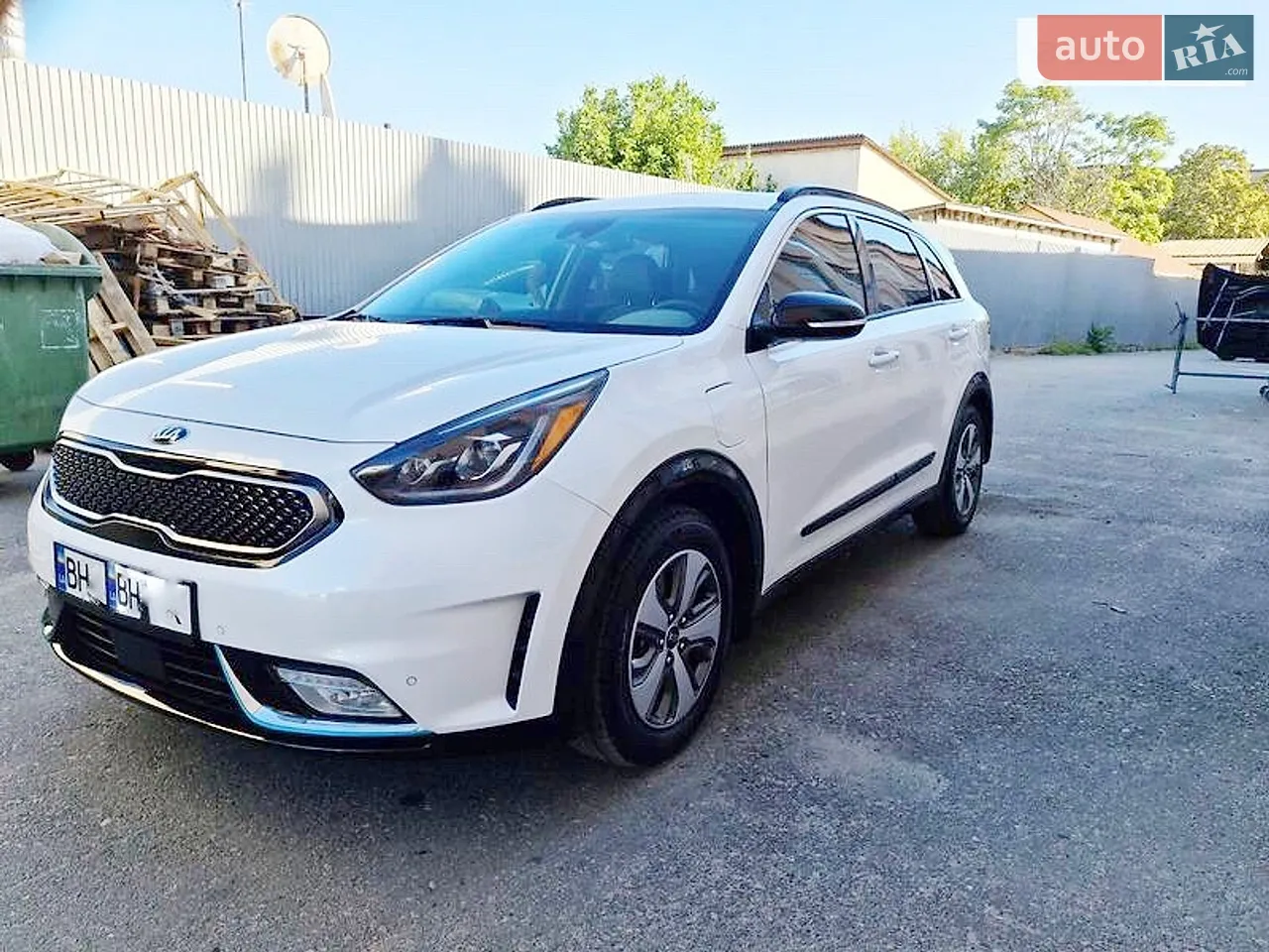 2017 Kia Niro - мініатюра 24