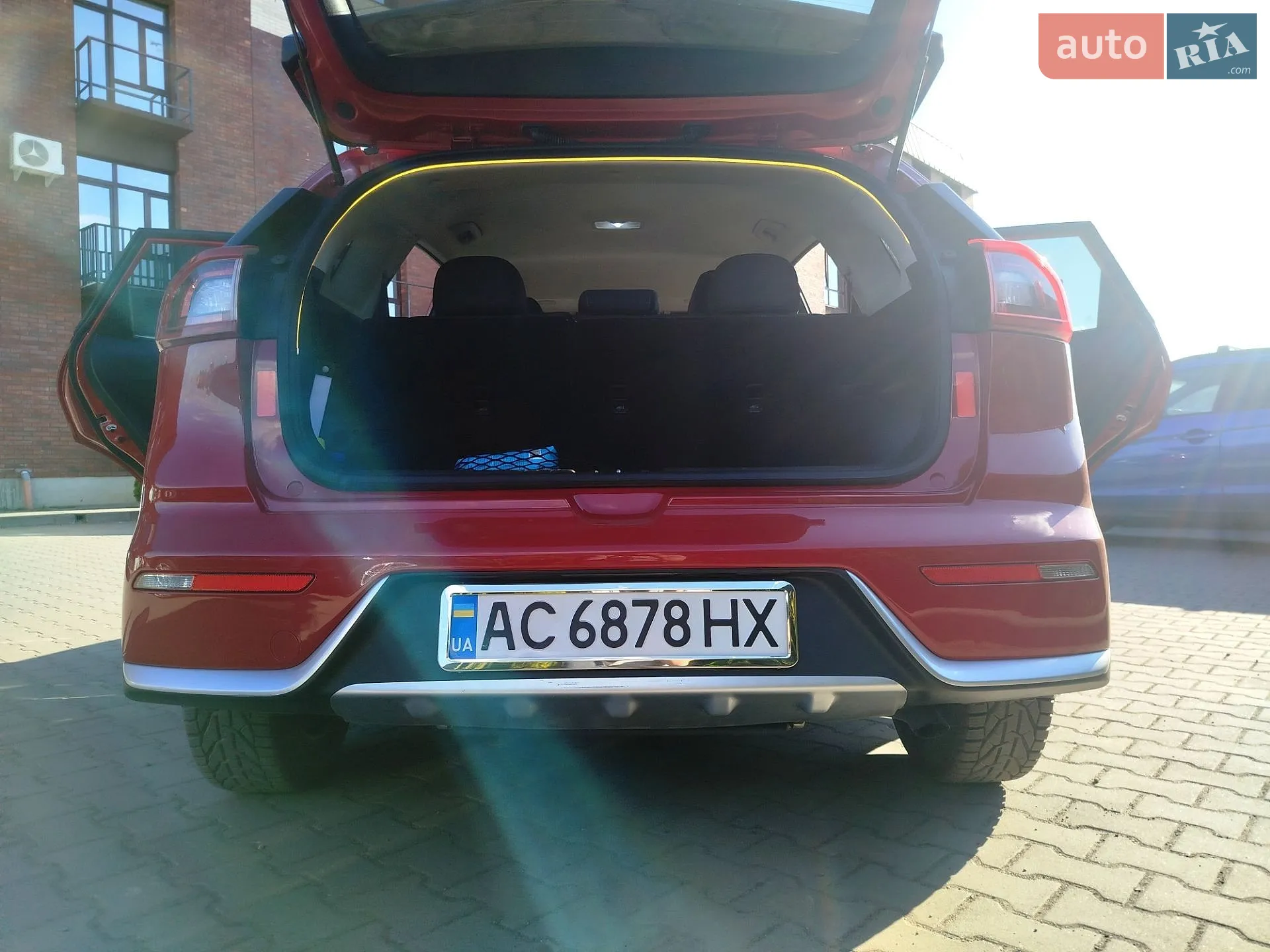 2017 Kia Niro - мініатюра 10