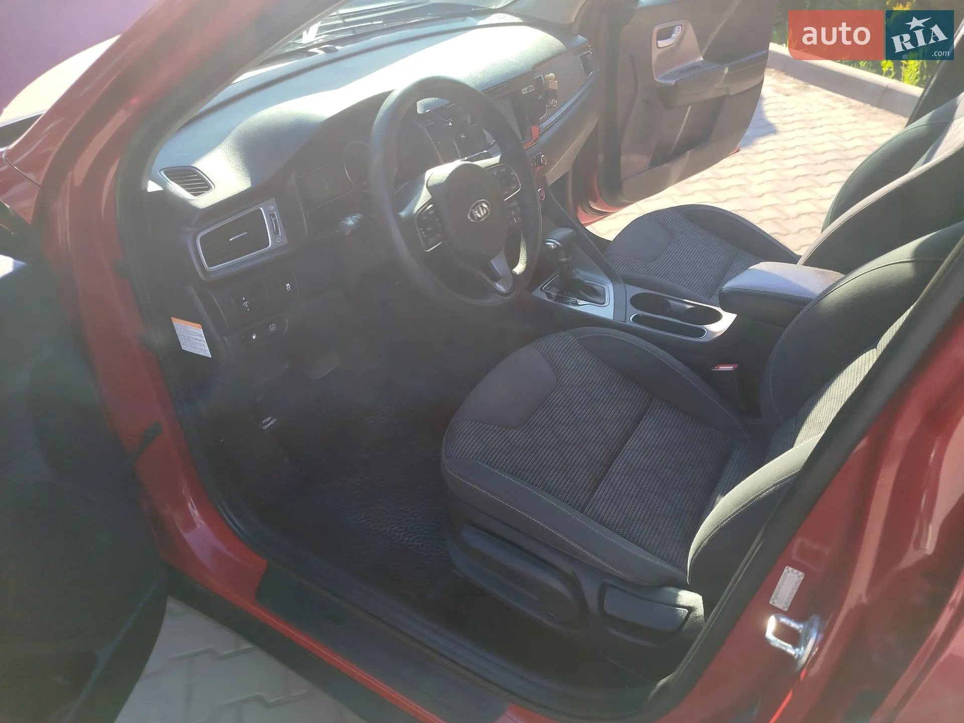 2017 Kia Niro - мініатюра 14
