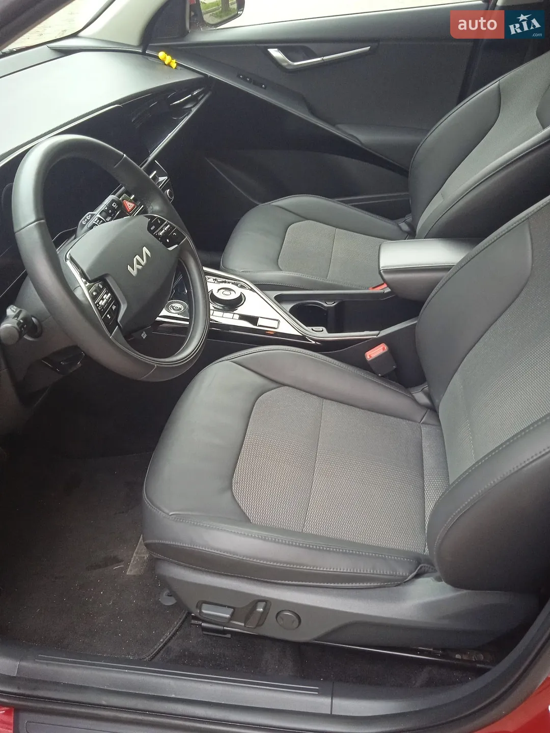 2023 Kia Niro - мініатюра 32