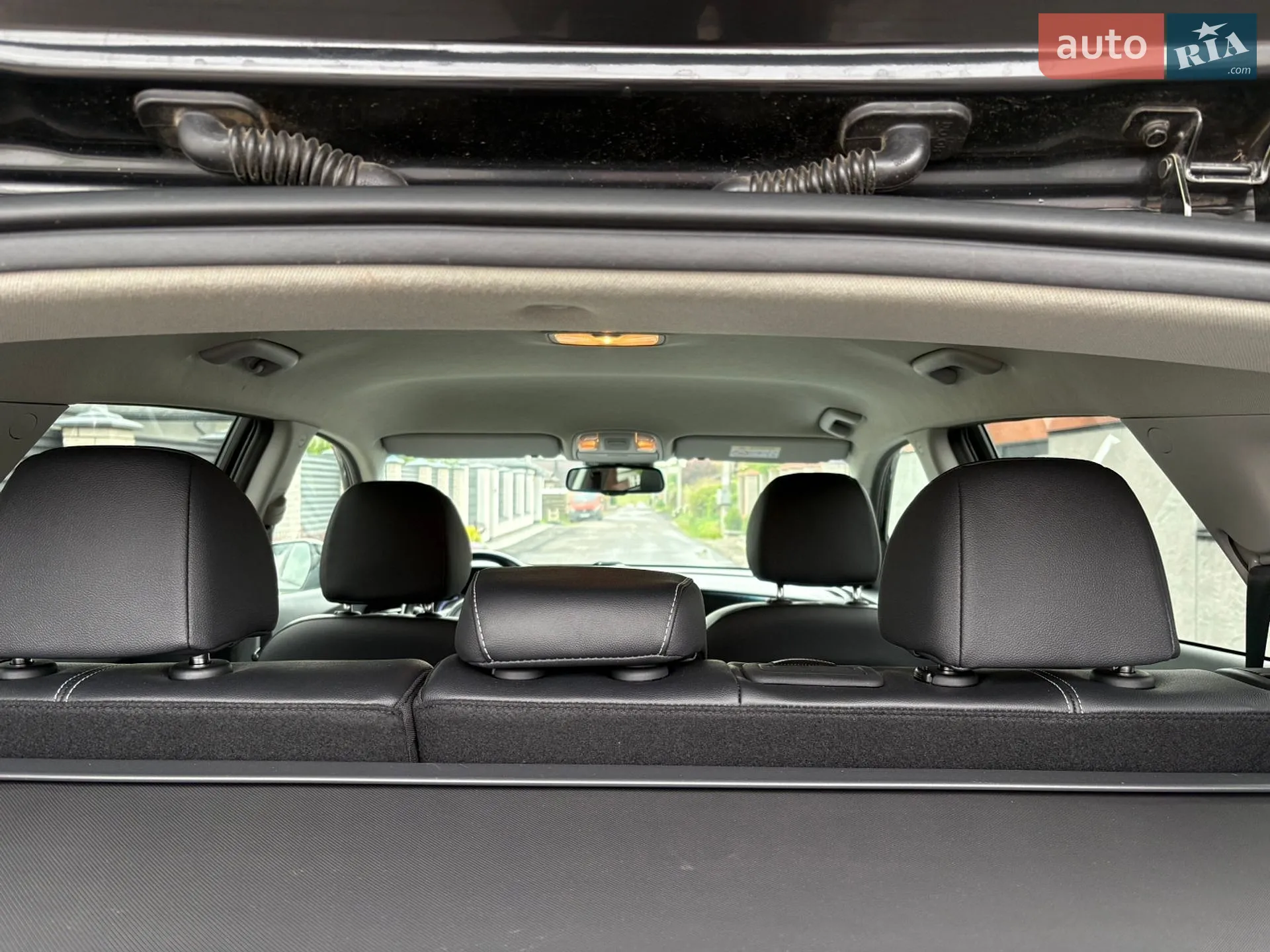 2020 Kia Niro - мініатюра 43