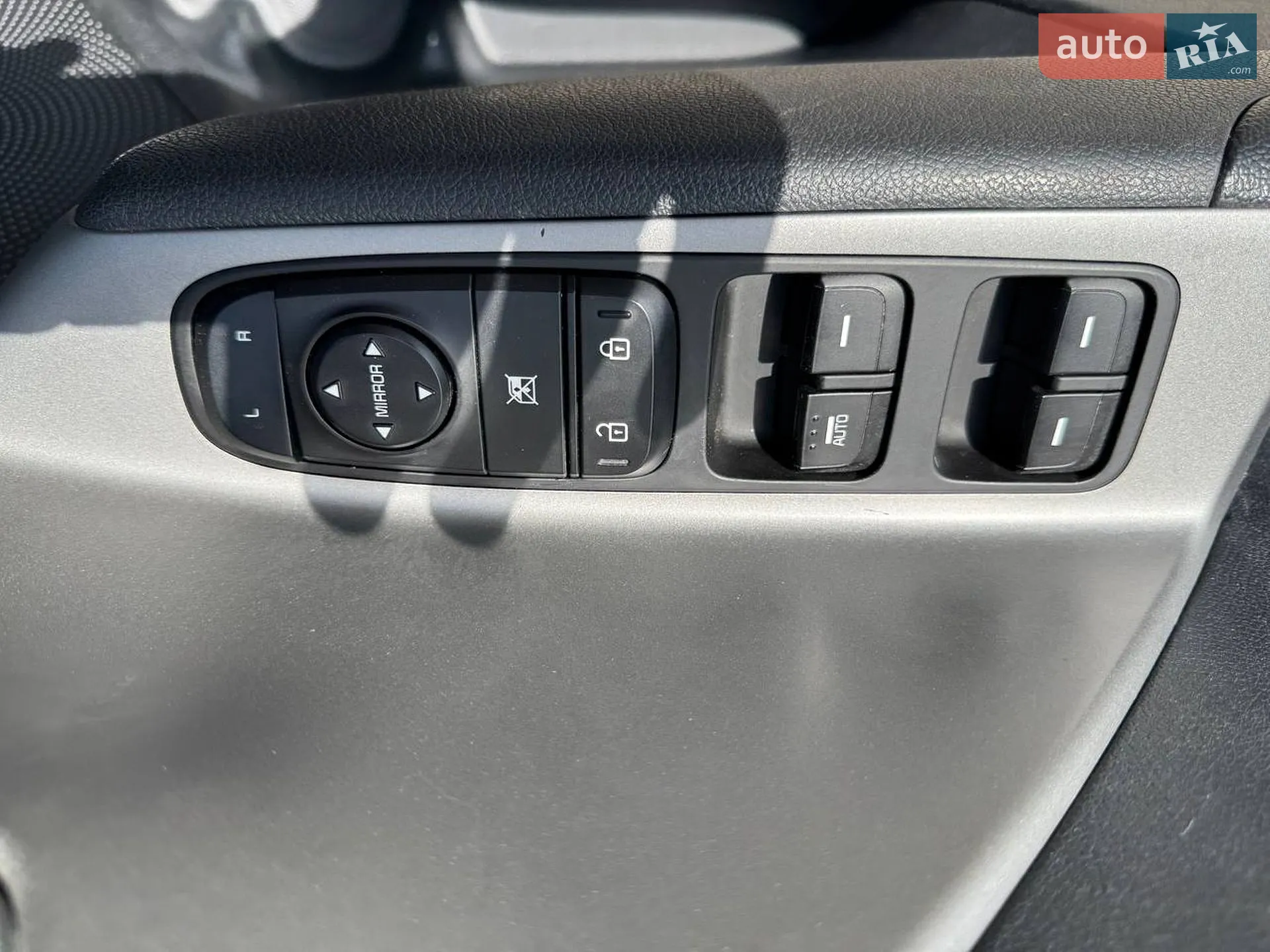 2019 Kia Niro - мініатюра 22