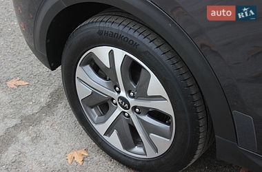 Внедорожник / Кроссовер Kia Niro 2020 в Днепре фото 17 Внедорожник / Кроссовер Kia Niro 2020 в Днепре