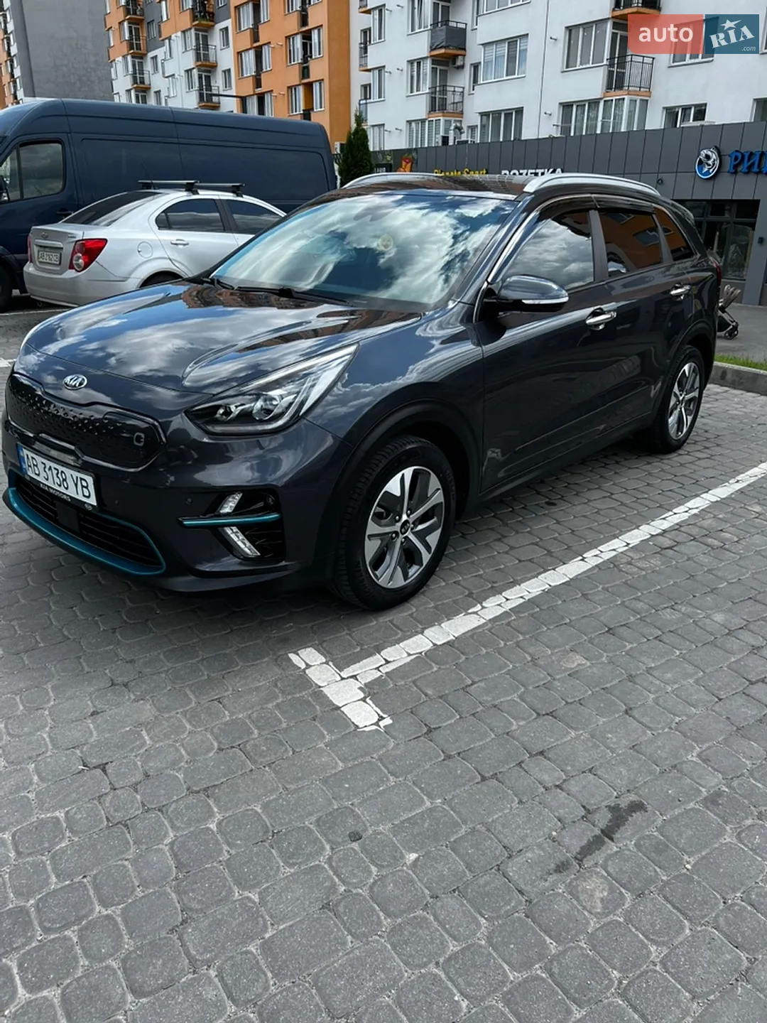 2019 Kia Niro - фото 1