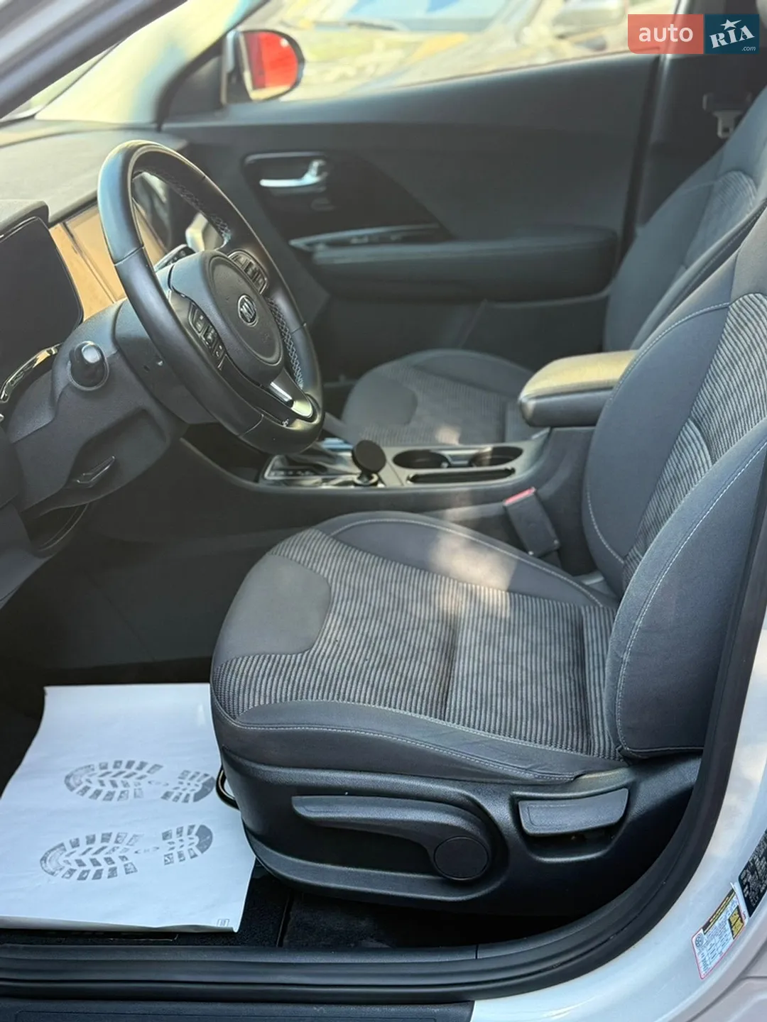 2020 Kia Niro - мініатюра 18