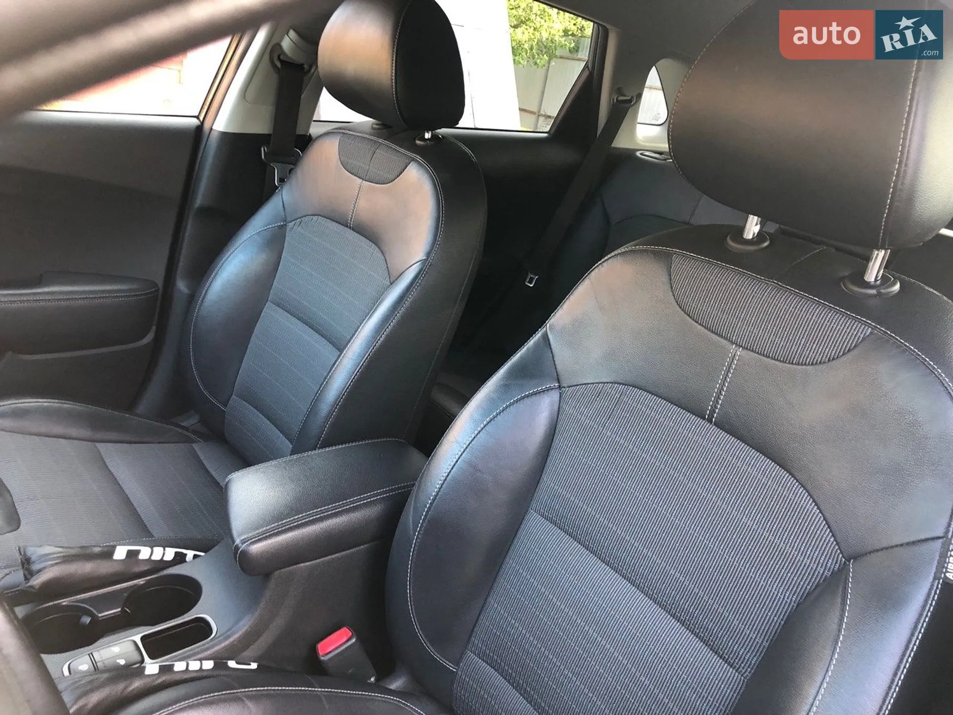2017 Kia Niro - мініатюра 15