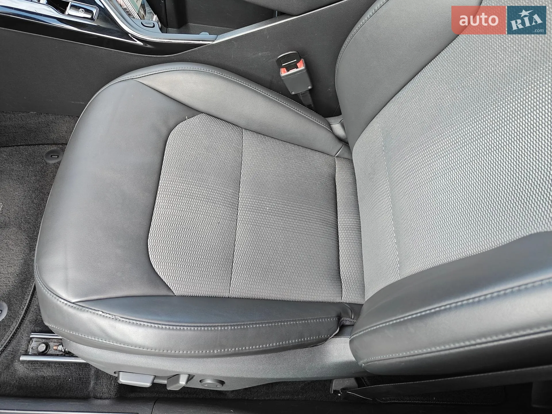 2023 Kia Niro - мініатюра 16