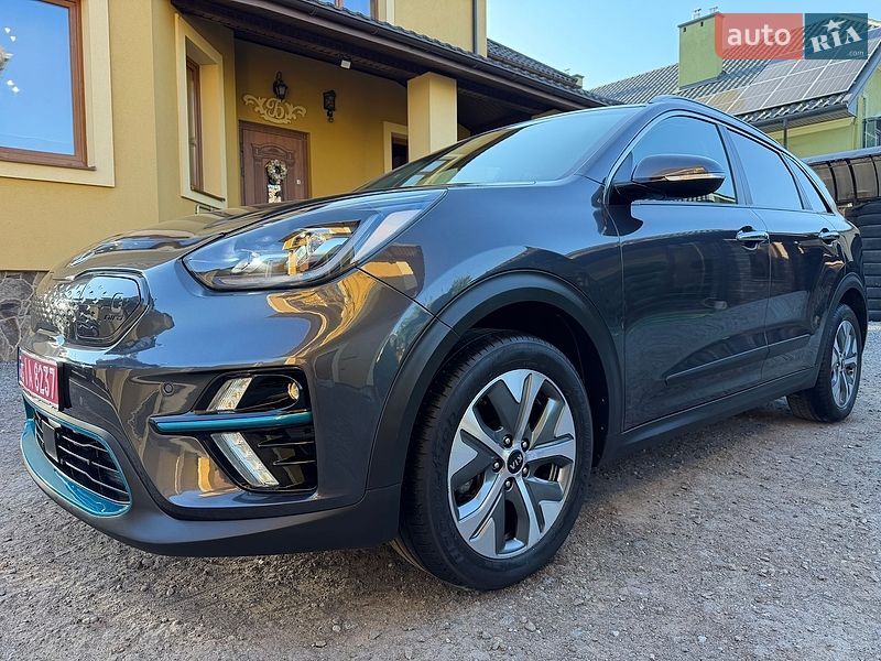 Внедорожник / Кроссовер Kia Niro 2019 в Львове