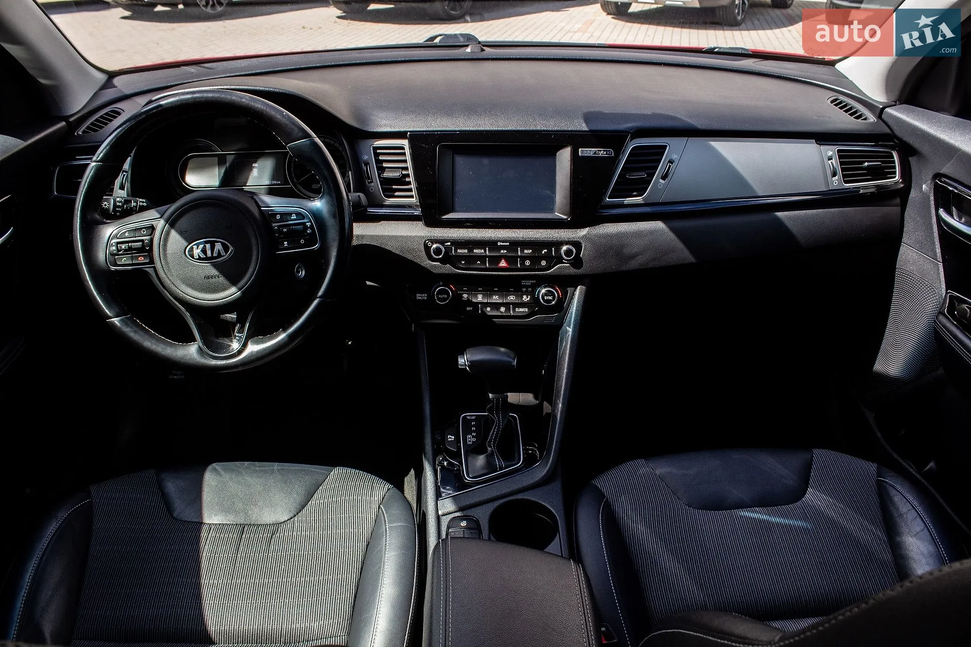 2017 Kia Niro - мініатюра 22
