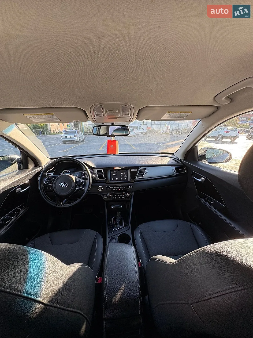 2017 Kia Niro - мініатюра 15