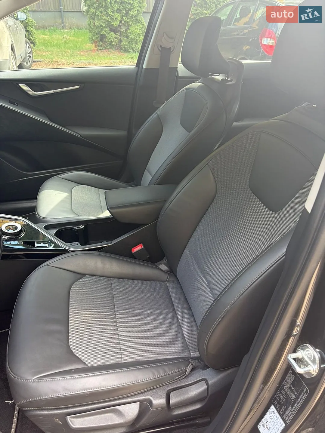 2023 Kia Niro - мініатюра 23