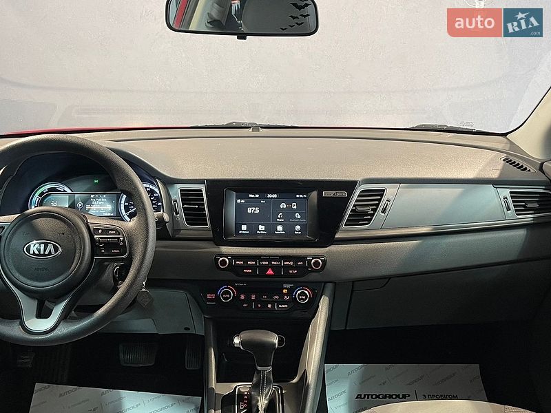 Внедорожник / Кроссовер Kia Niro 2017 в Одессе