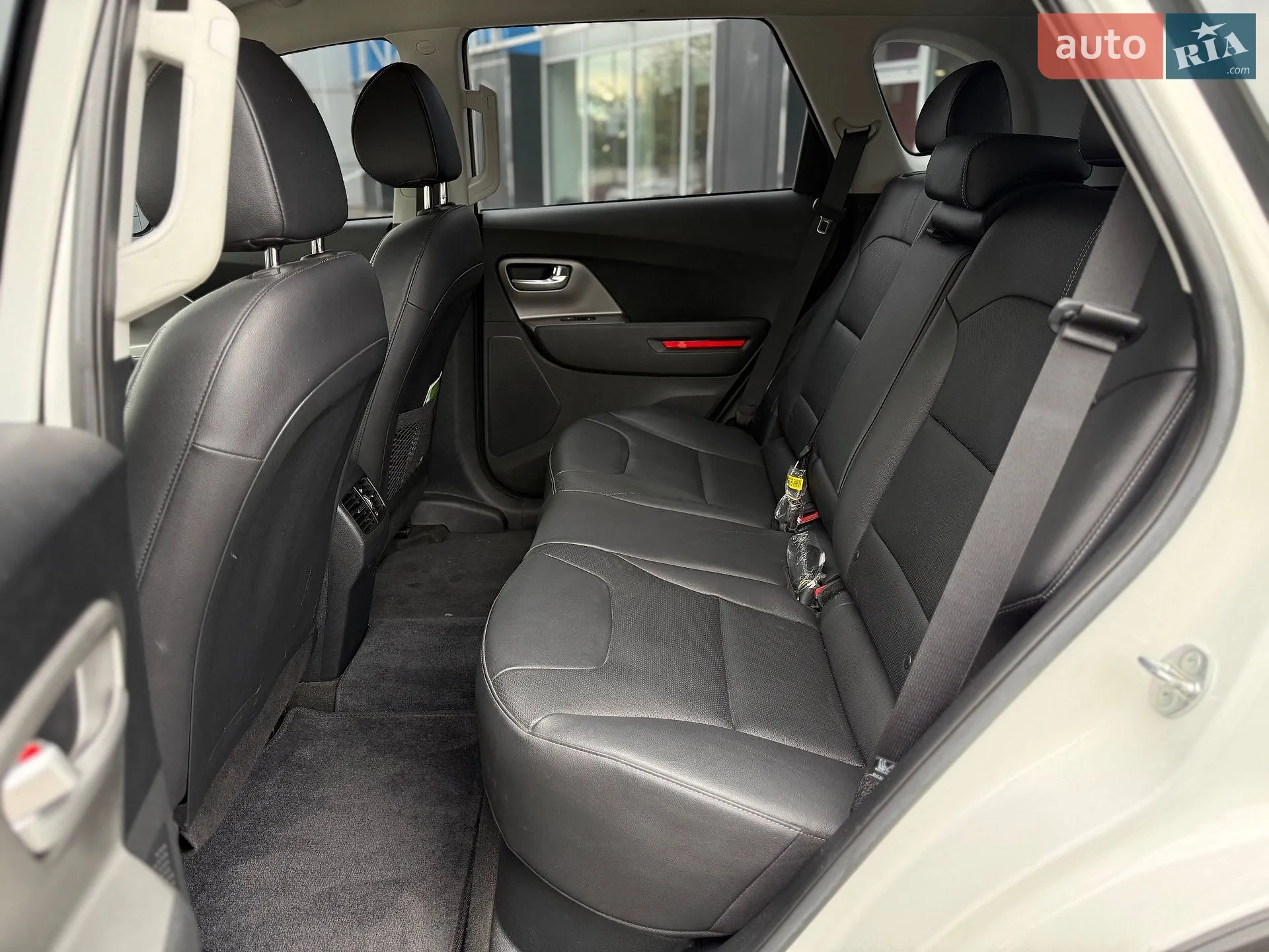 2023 Kia Niro - мініатюра 16