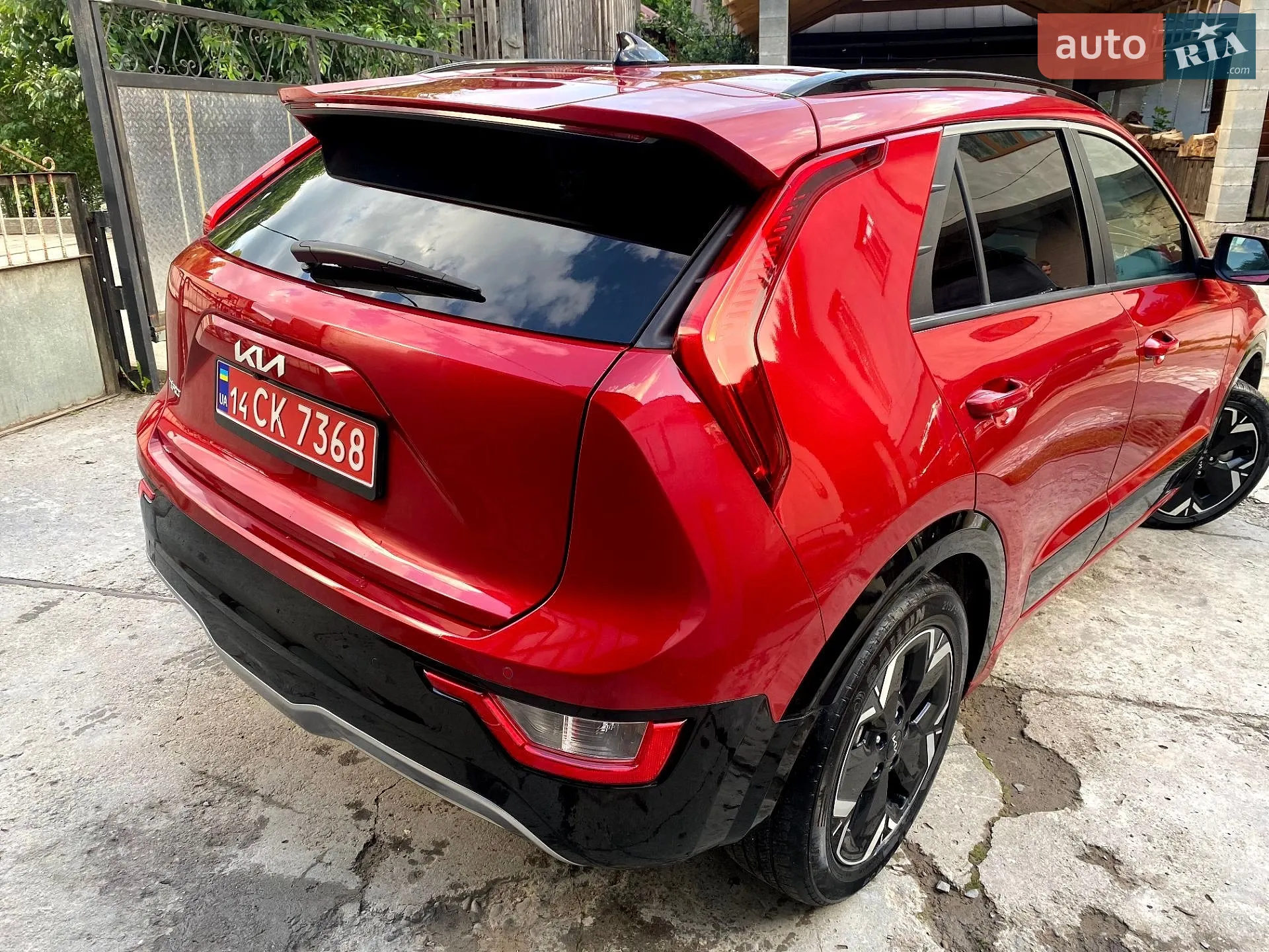 2023 Kia Niro - фото 1