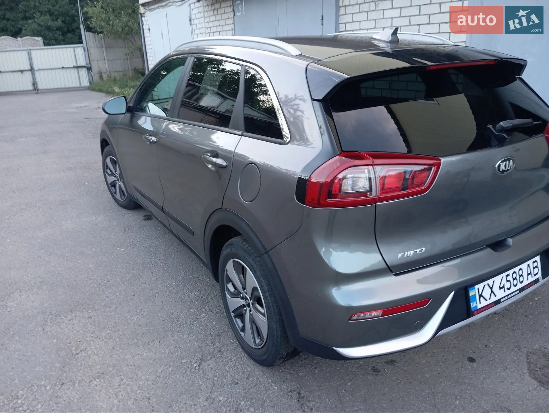 2017 Kia Niro - мініатюра 7
