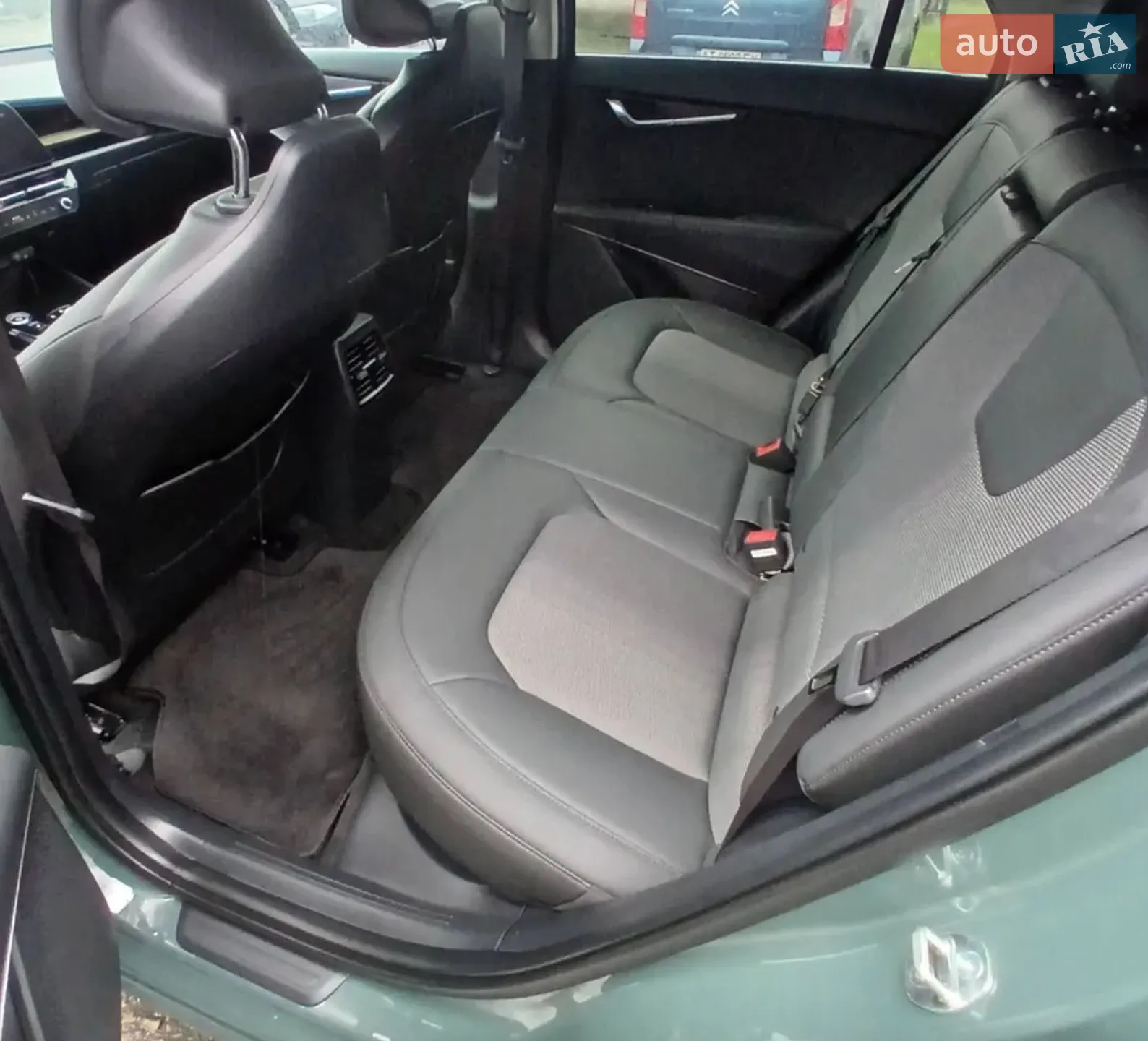 Kia Niro 2024 VIN KNDCR3L14R5113085 фото оголошення 15 з 18