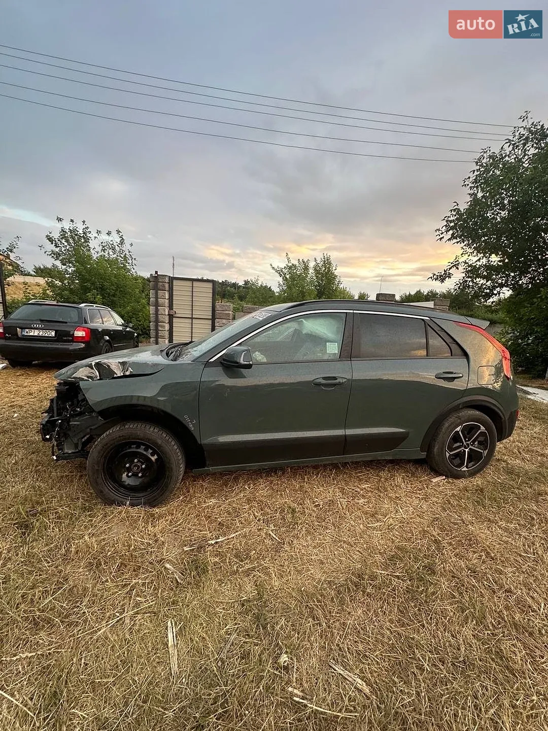 2025 Kia Niro - фото 1