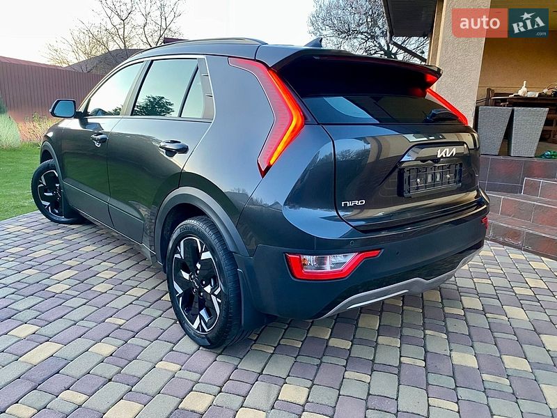 Внедорожник / Кроссовер Kia Niro 2022 в Киеве