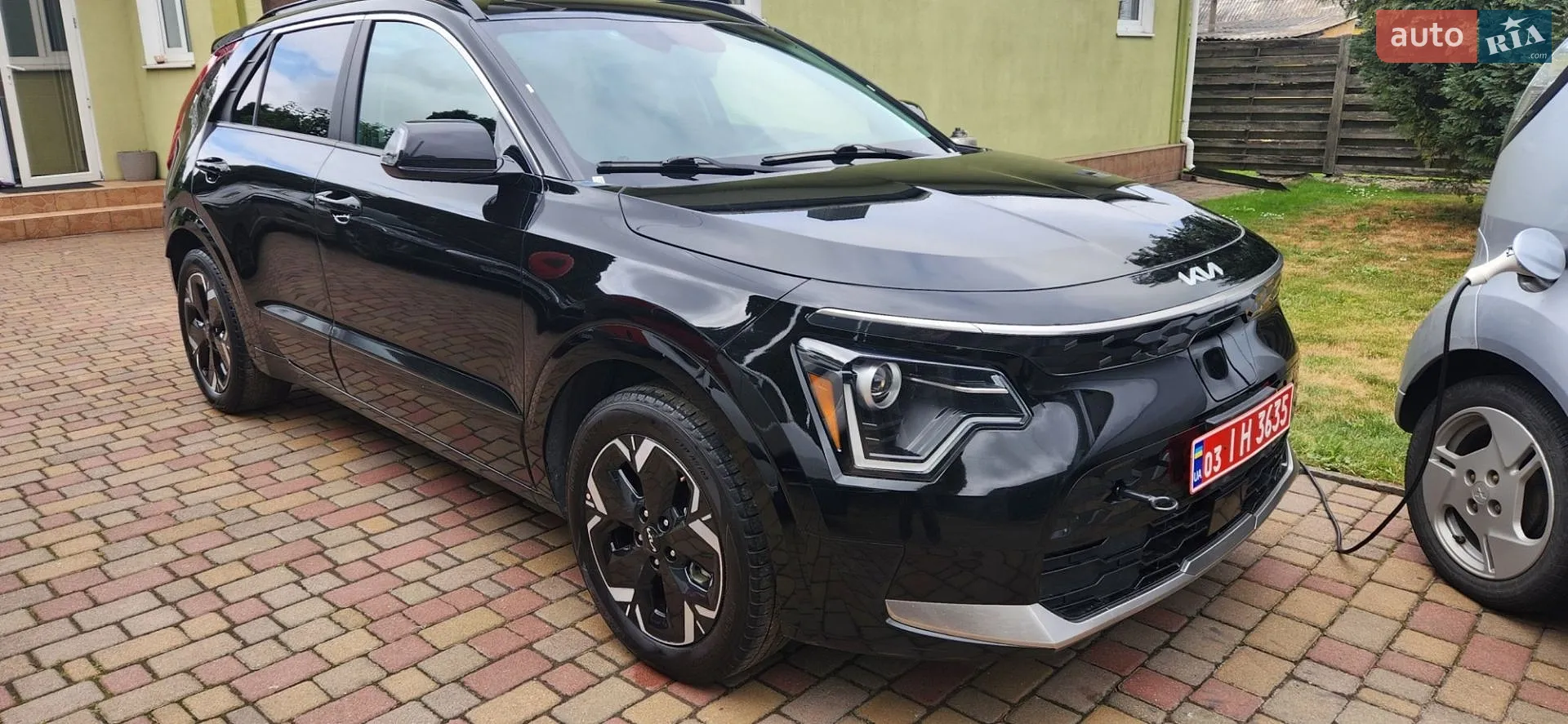 2024 Kia Niro - фото 1