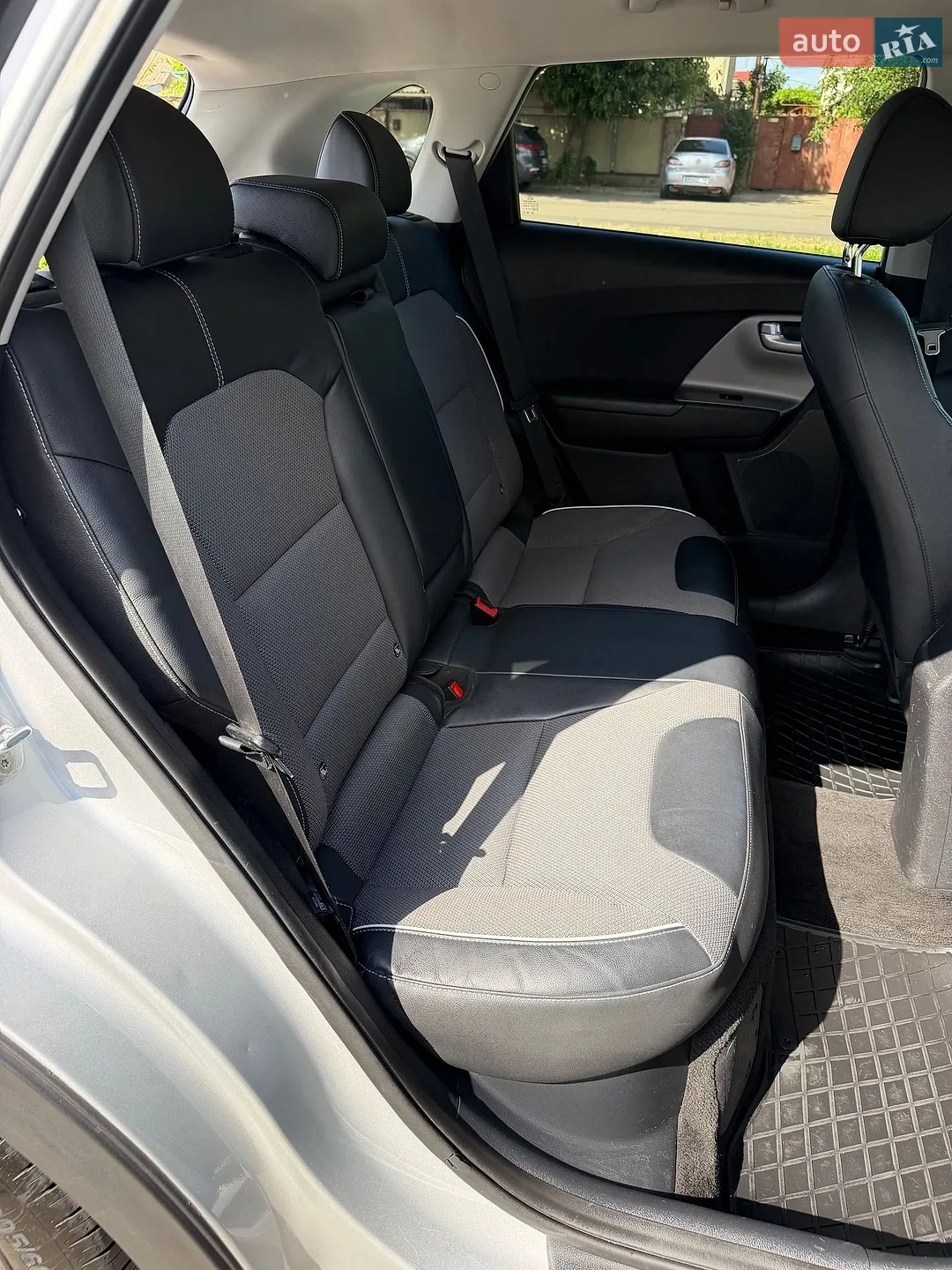 2017 Kia Niro - мініатюра 13