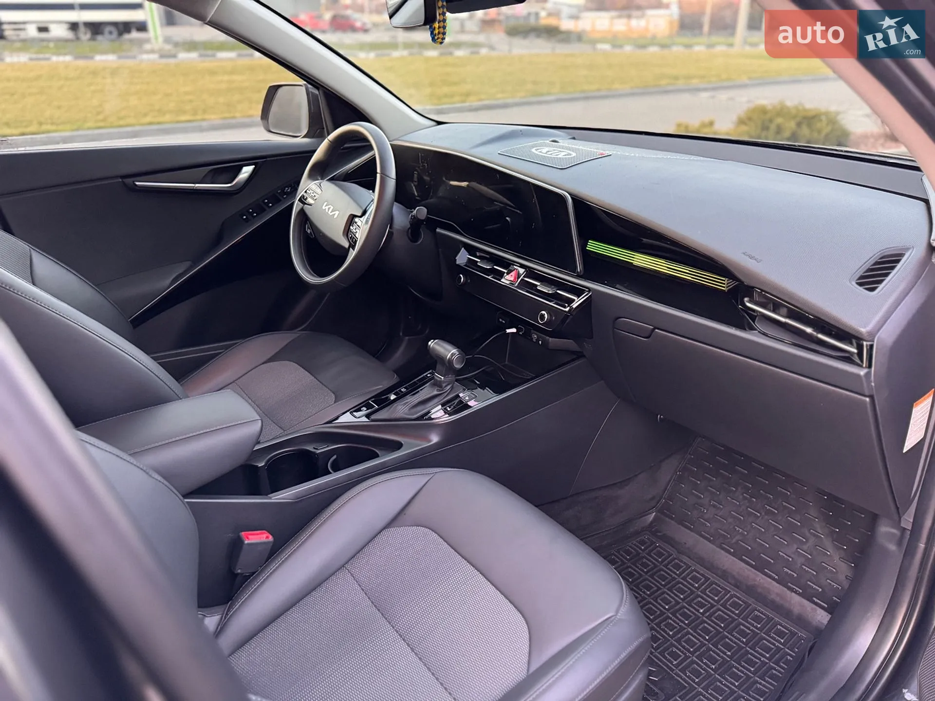 2023 Kia Niro - мініатюра 17