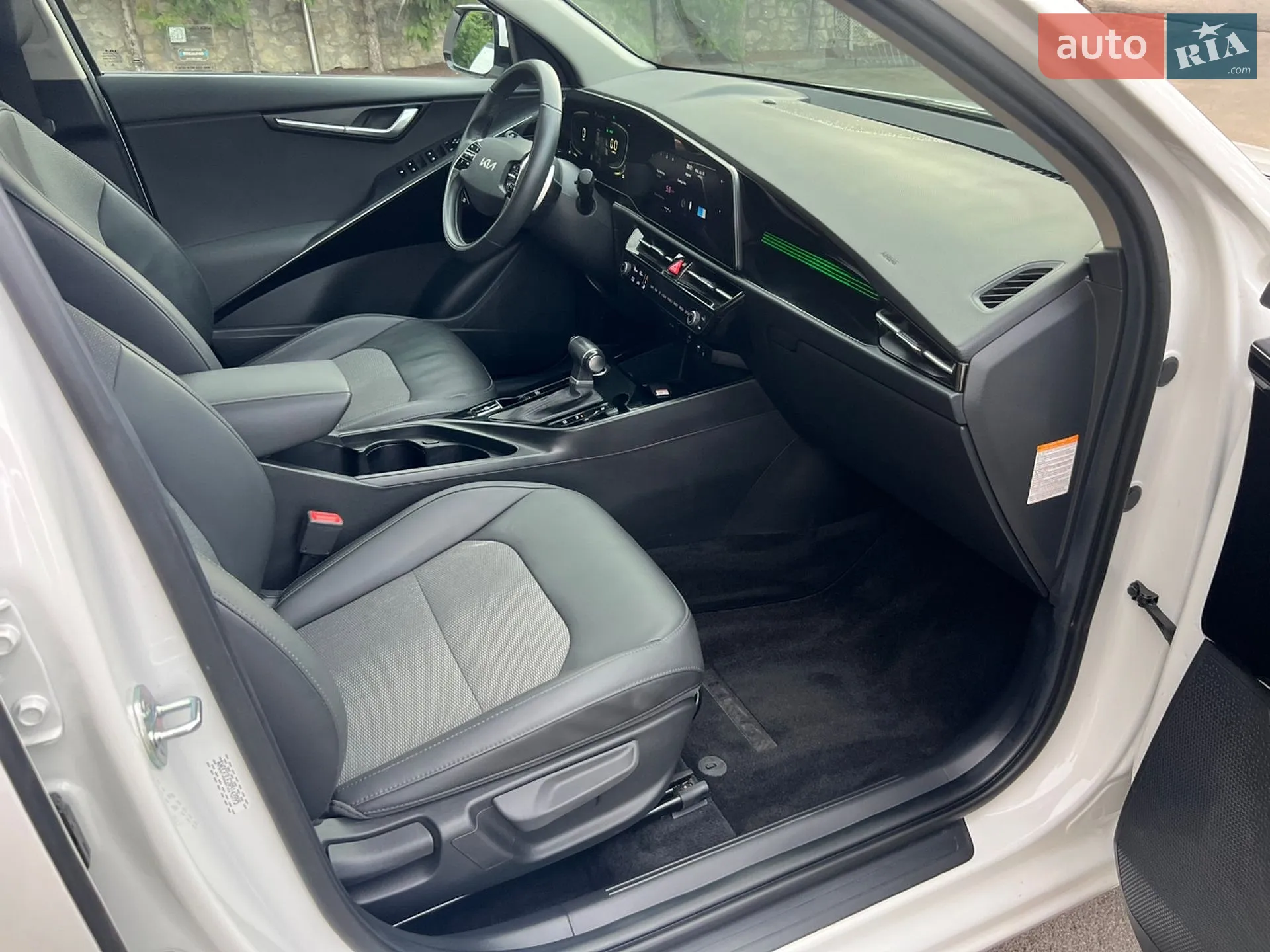 2023 Kia Niro - мініатюра 32
