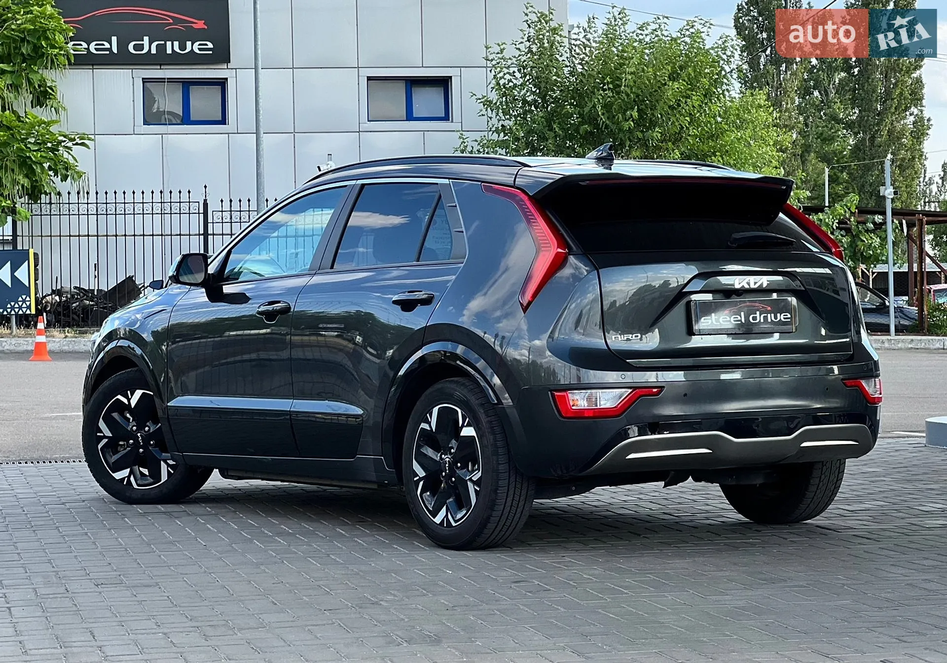 2023 Kia Niro - мініатюра 3