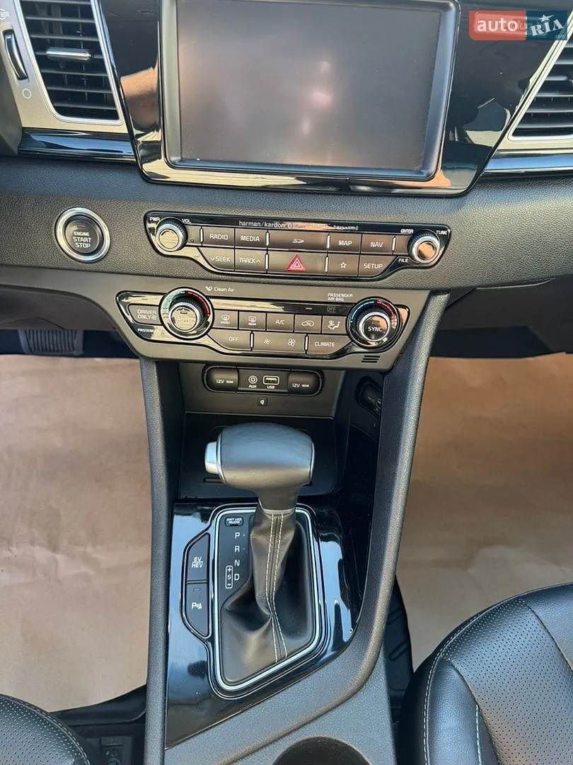 2017 Kia Niro - мініатюра 32
