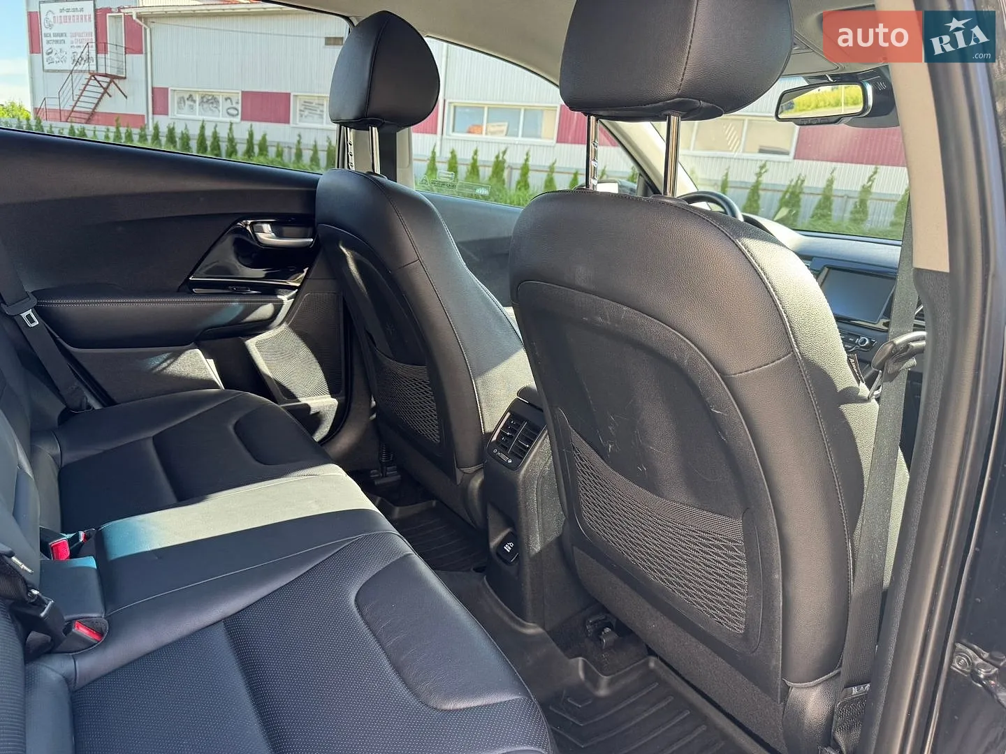 2017 Kia Niro - мініатюра 37