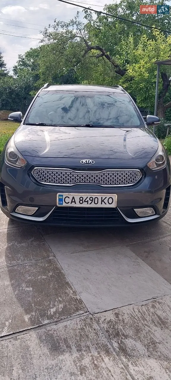 2017 Kia Niro - фото 1