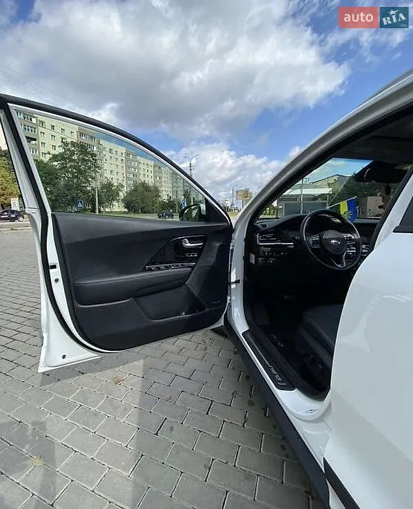 2020 Kia Niro - мініатюра 10