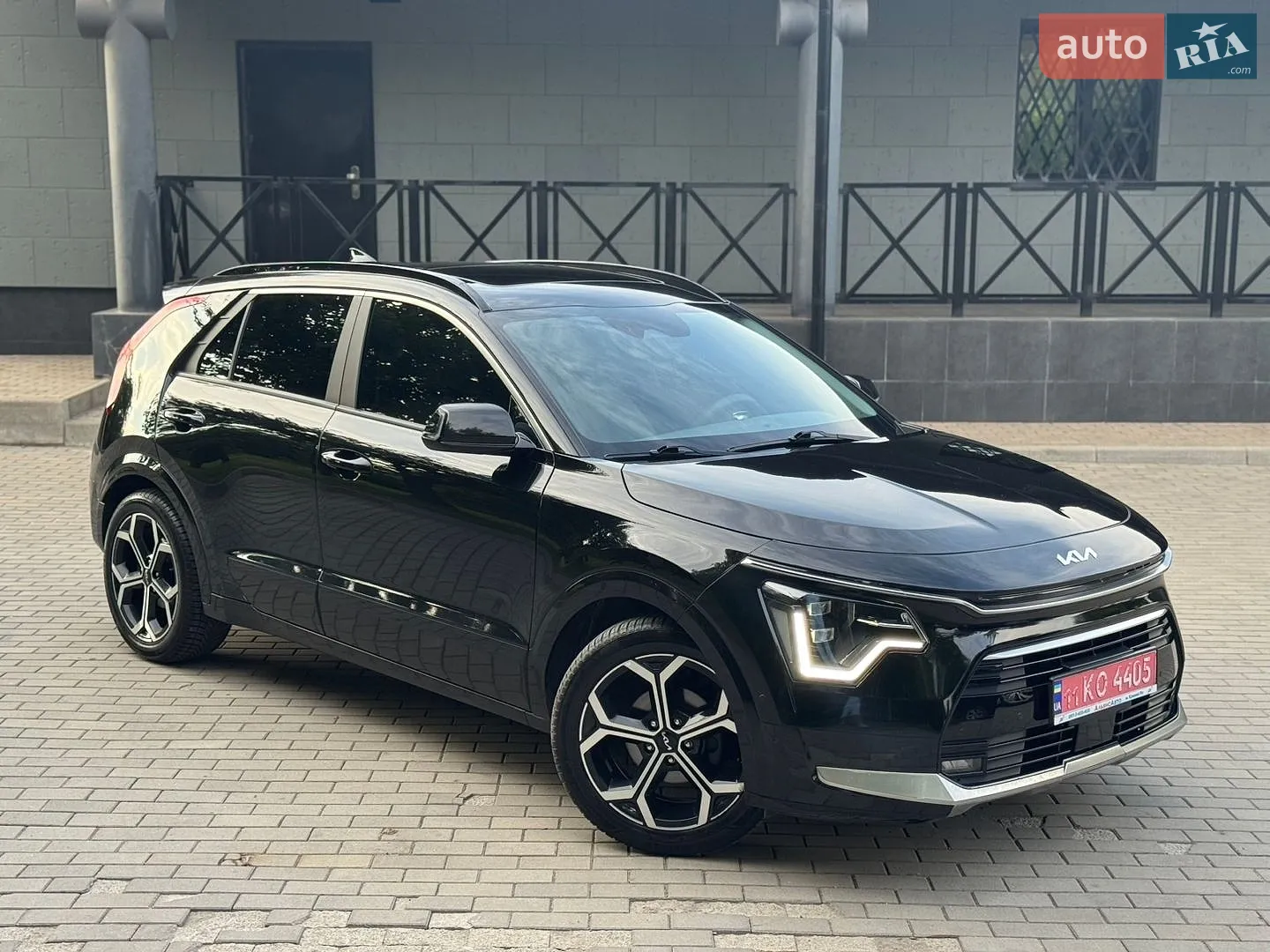 2023 Kia Niro - фото 1
