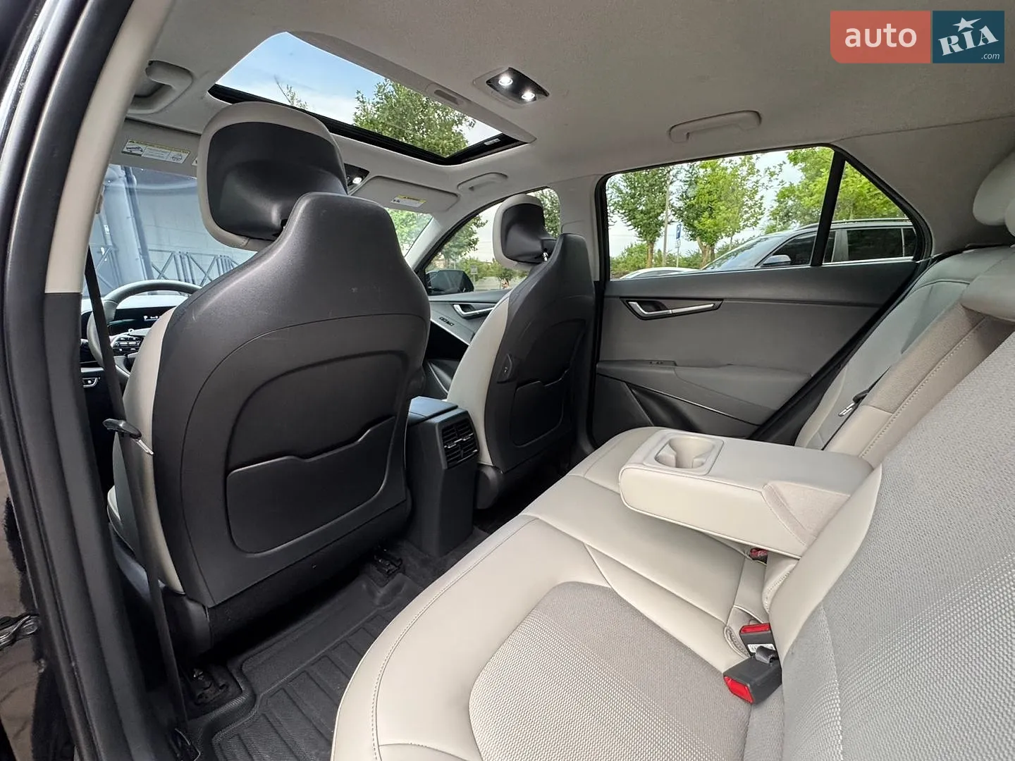 2023 Kia Niro - мініатюра 32