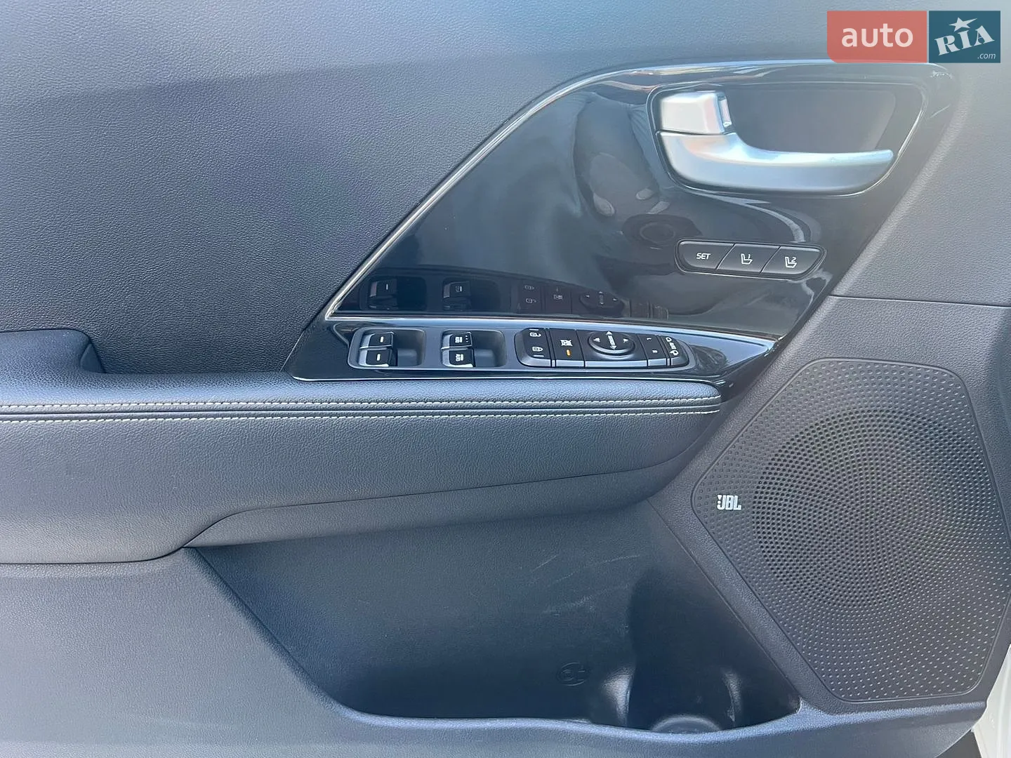 2020 Kia Niro - мініатюра 33