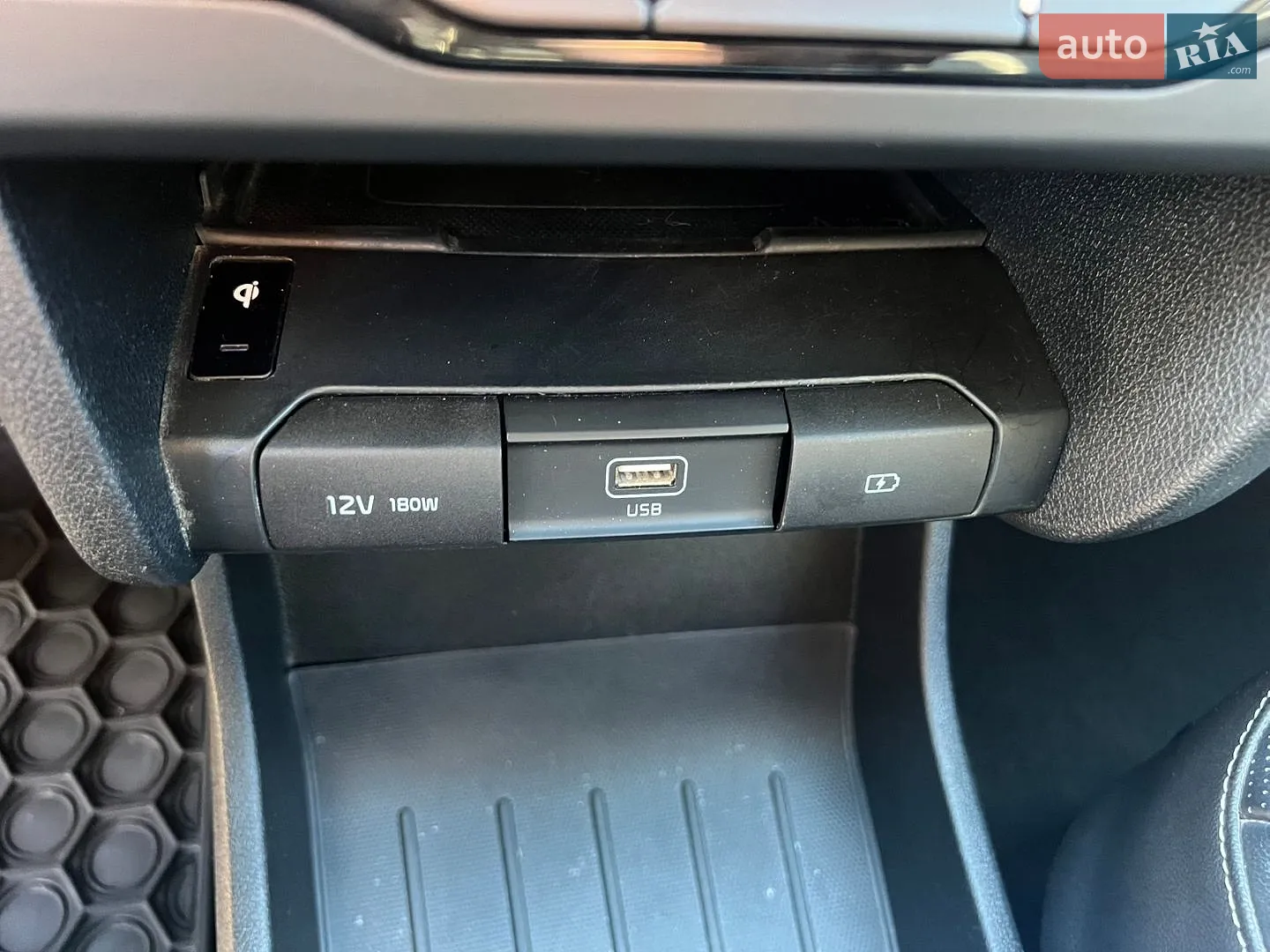 2020 Kia Niro - мініатюра 37