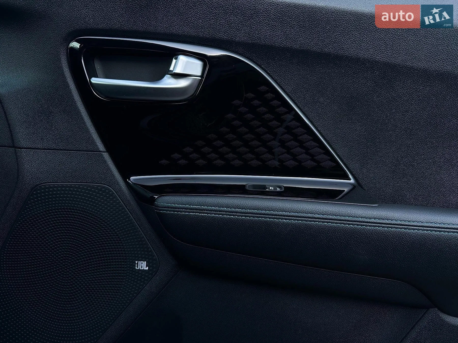 2020 Kia Niro - мініатюра 33