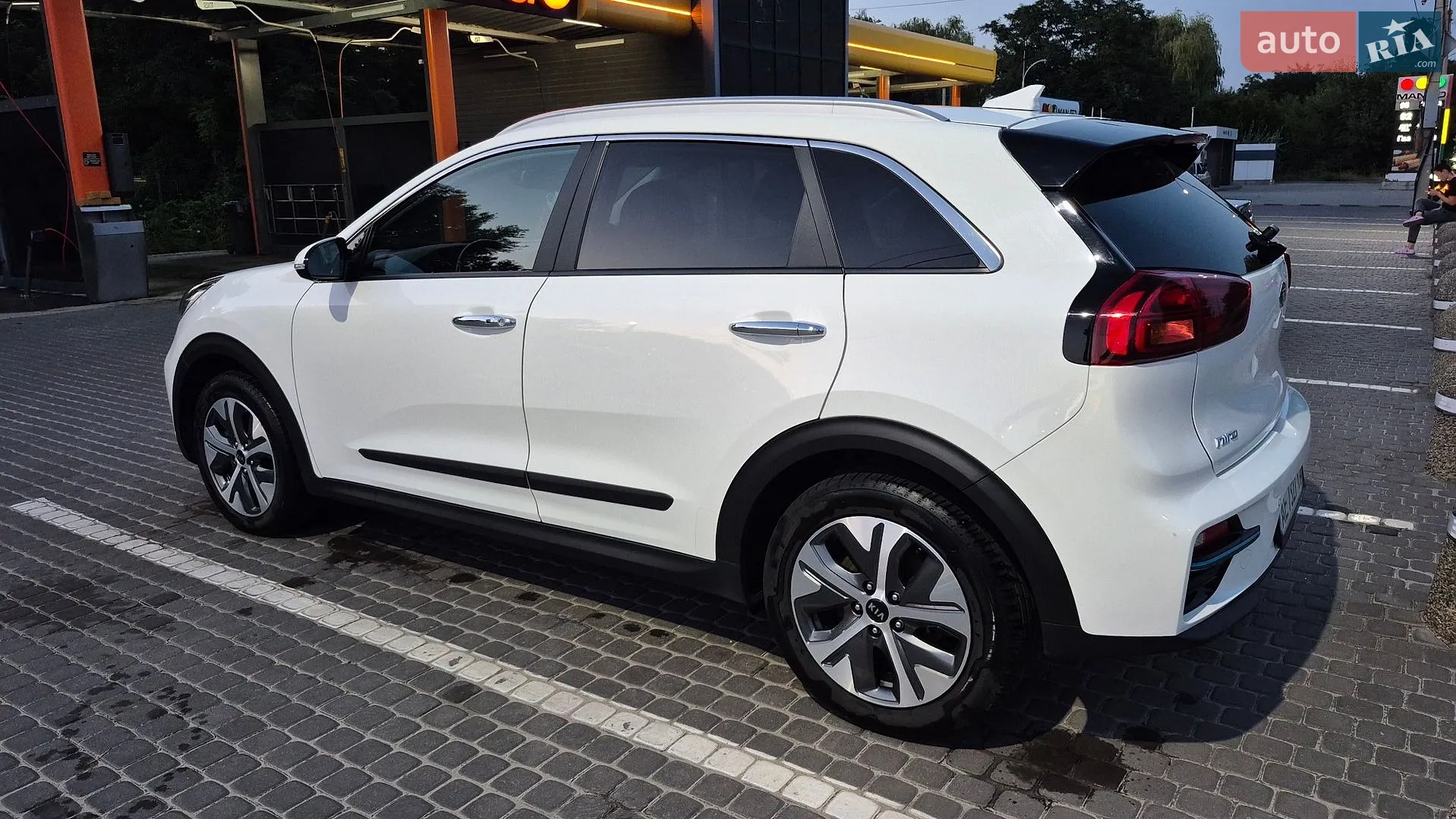 2020 Kia Niro - мініатюра 2