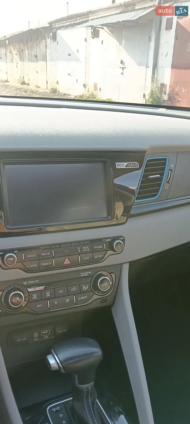 2017 Kia Niro - мініатюра 31