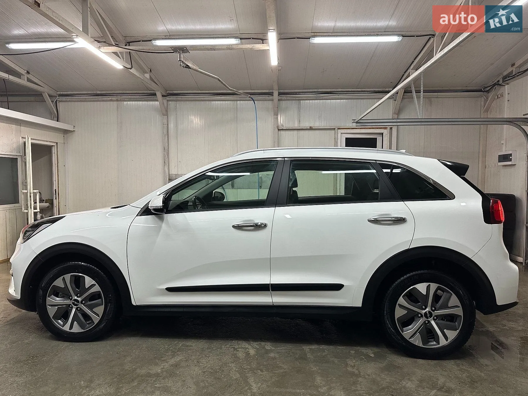 2021 Kia Niro - мініатюра 16