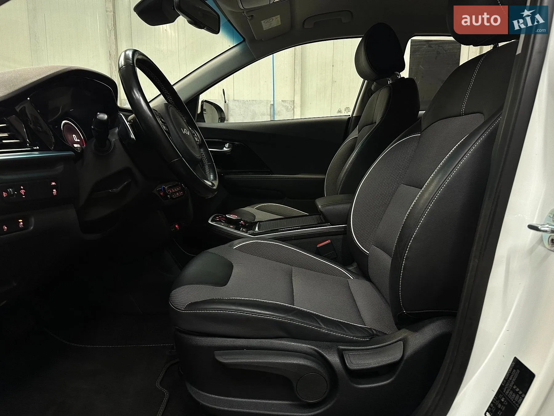 2021 Kia Niro - мініатюра 28