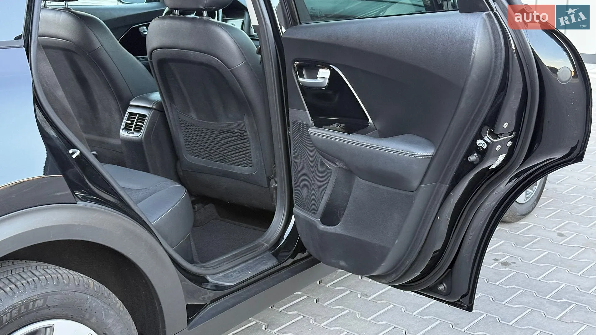 2017 Kia Niro - мініатюра 53