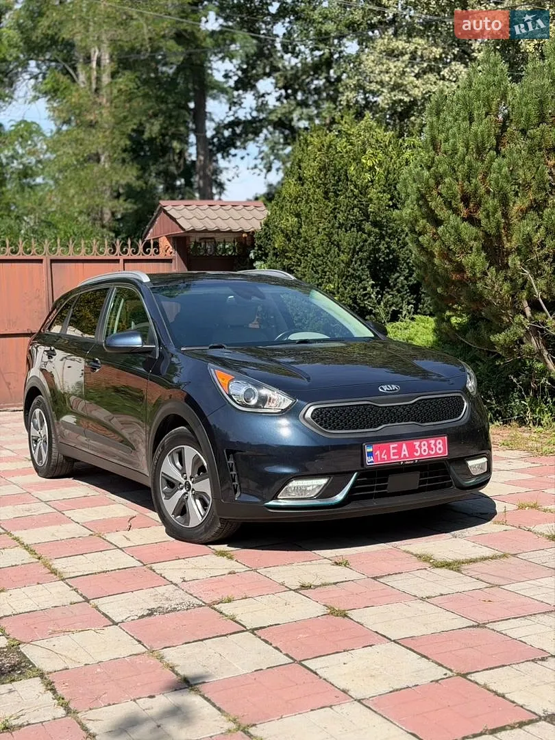 2019 Kia Niro - фото 1