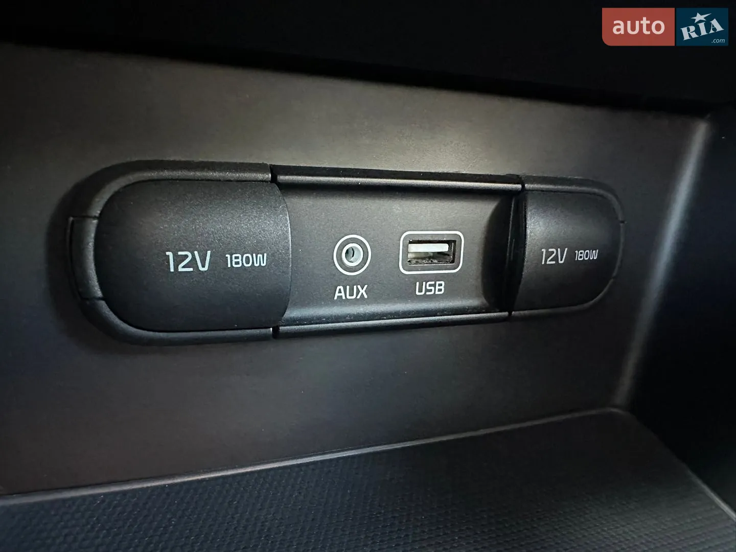 2017 Kia Niro - мініатюра 33