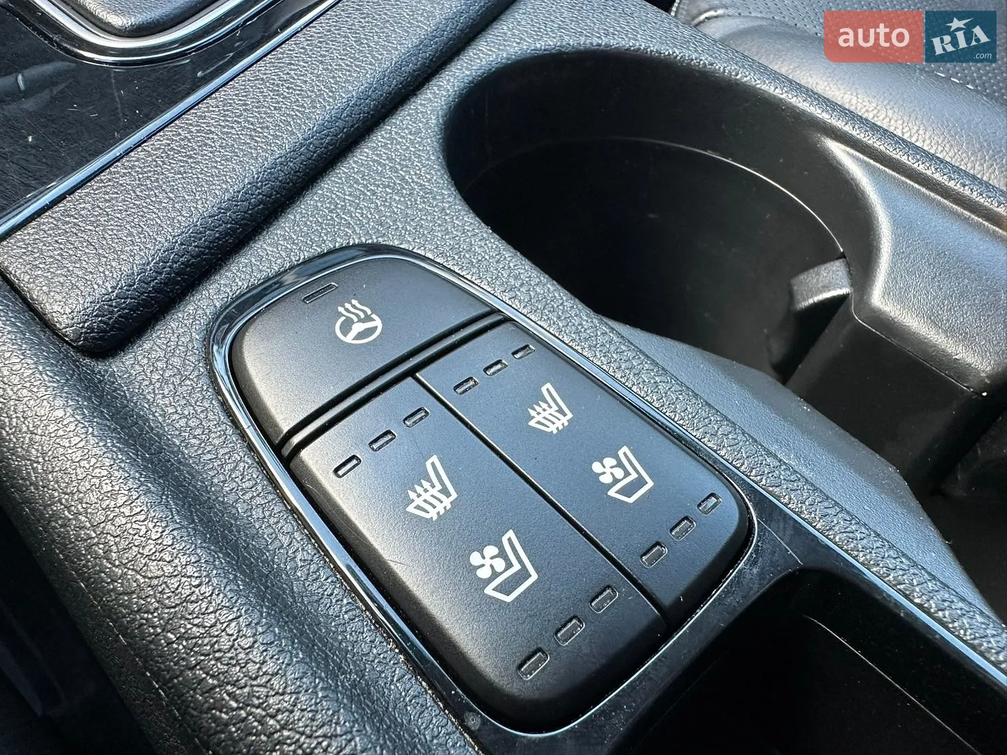2017 Kia Niro - мініатюра 32