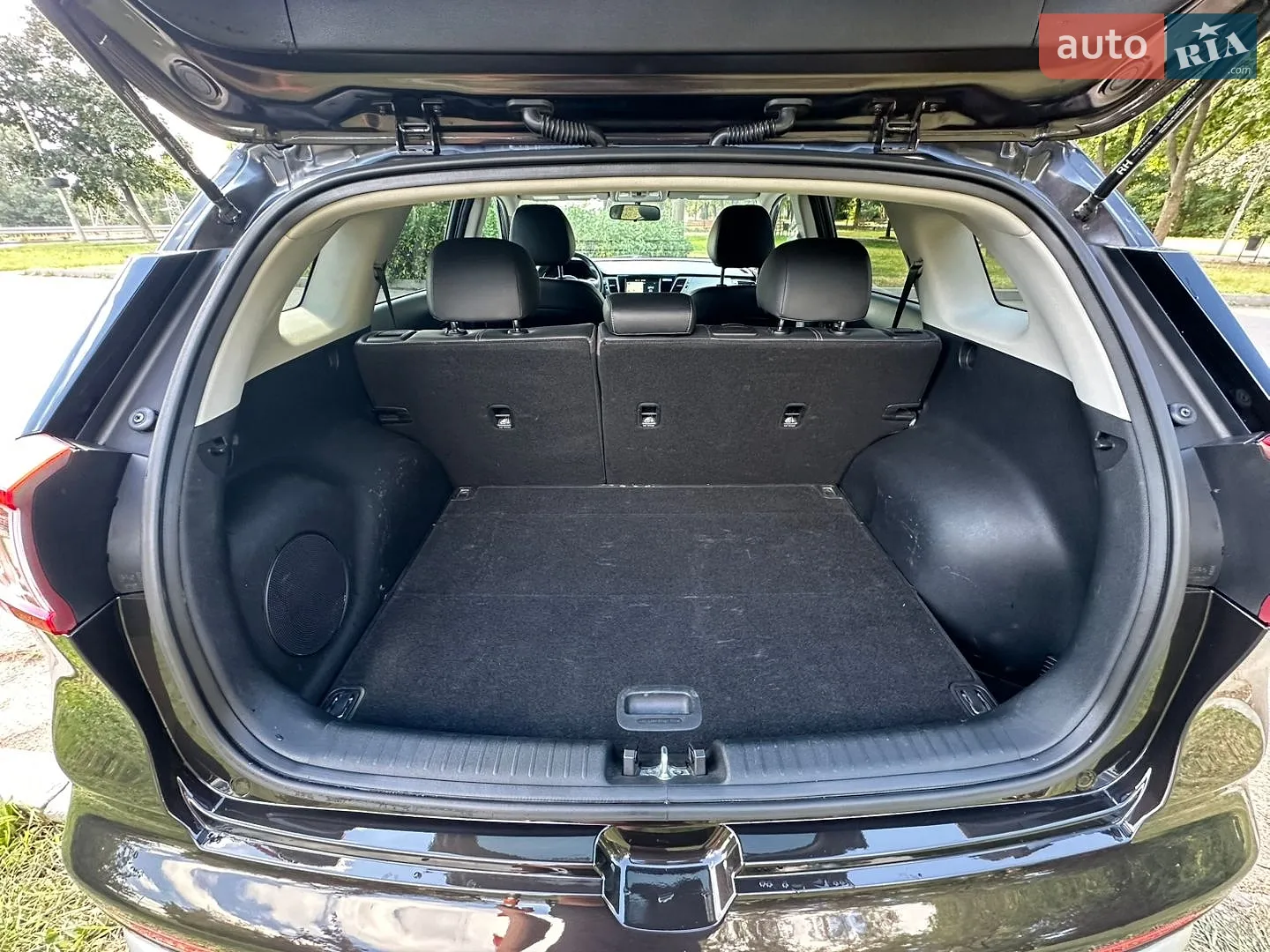 2017 Kia Niro - мініатюра 35