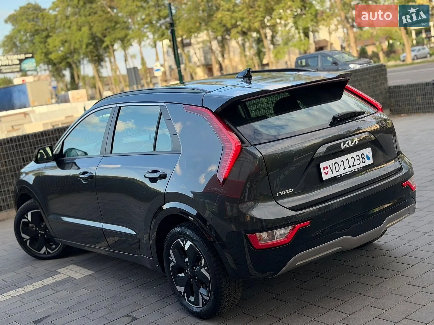 2023 Kia Niro - мініатюра 24