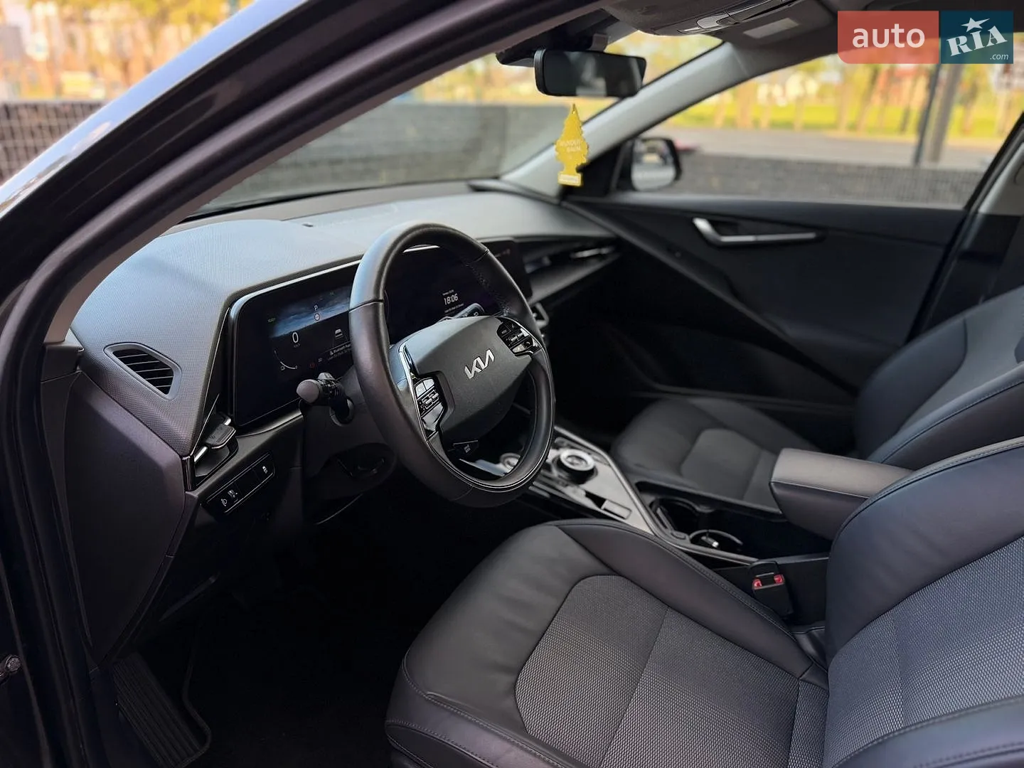 2023 Kia Niro - мініатюра 32